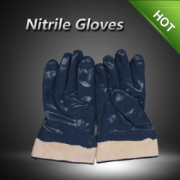 N51001 Nitrile gloves
