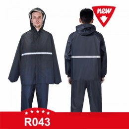 R043  150D oxford rainsuit hooded