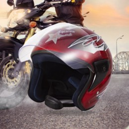 Full face motorcycle helmet